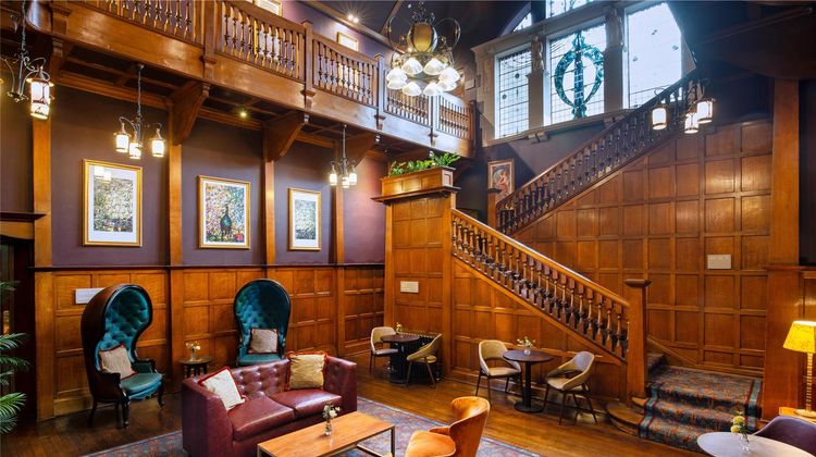 Elmbank Hotel Lobby
