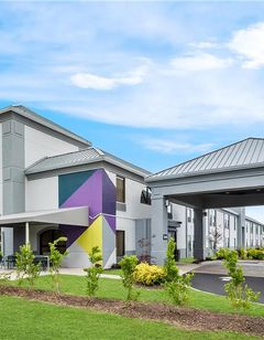 Spark by Hilton Spring Lake Fayetteville