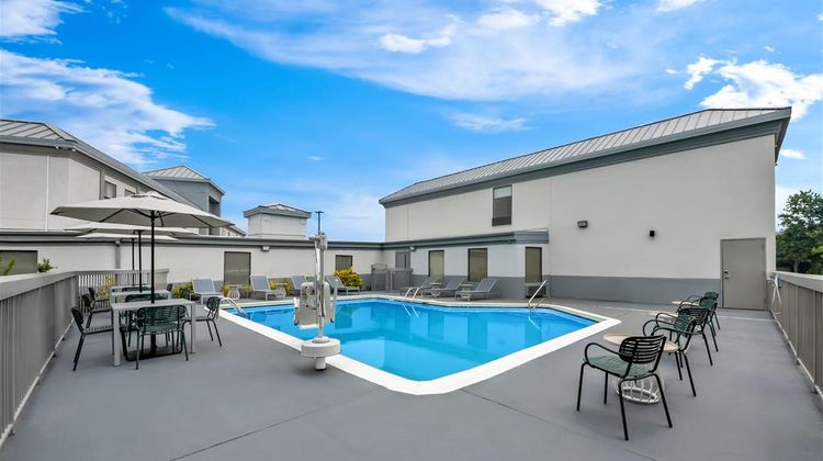 Spark by Hilton Spring Lake Fayetteville Pool