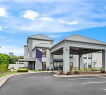 Spark by Hilton Spring Lake Fayetteville Exterior