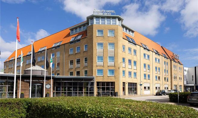 Quality Hotel The Reef Exterior