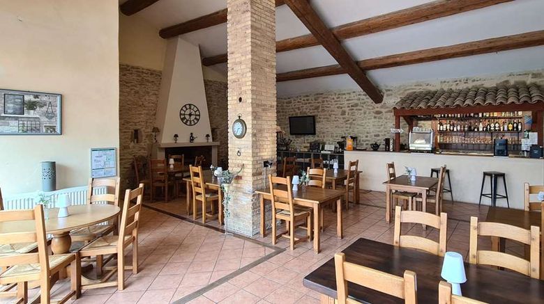 <b>La Bastide Saint Bach Restaurant</b>. Images powered by <a href="https://iceportal.shijigroup.com/" title="IcePortal" target="_blank">IcePortal</a>.
