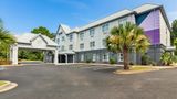 <b>Spark by Hilton Sumter Exterior</b>. Images powered by <a href="https://iceportal.shijigroup.com/" title="IcePortal" target="_blank">IcePortal</a>.