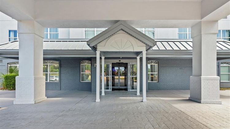 Spark by Hilton Sumter Exterior