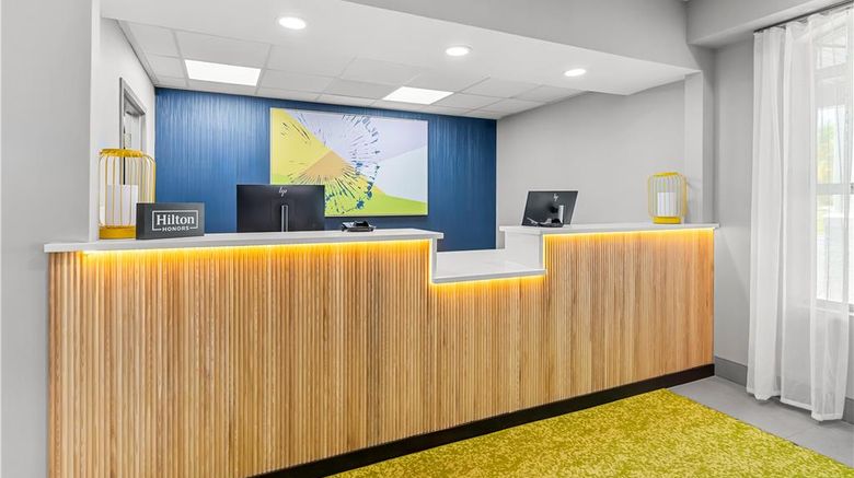 <b>Spark by Hilton Sumter Lobby</b>. Images powered by <a href="https://iceportal.shijigroup.com/" title="IcePortal" target="_blank">IcePortal</a>.