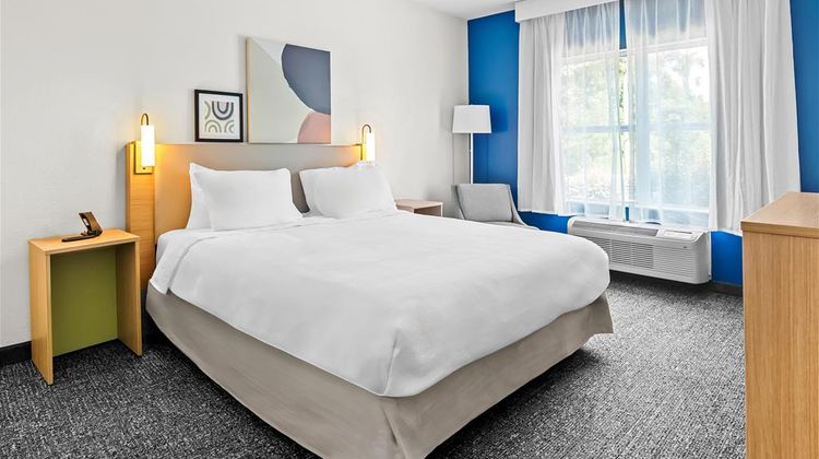 Spark by Hilton Sumter Room