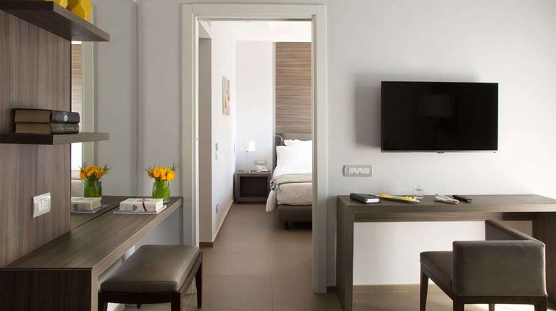<b>Hotel Marad Room</b>. Images powered by <a href="https://iceportal.shijigroup.com/" title="IcePortal" target="_blank">IcePortal</a>.