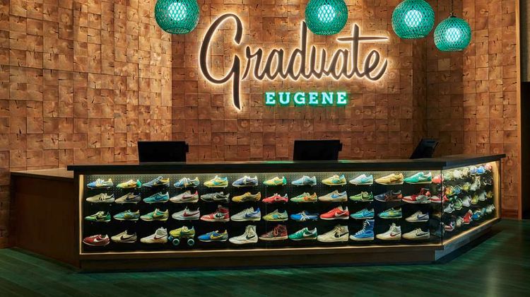 Graduate by Hilton Eugene Lobby