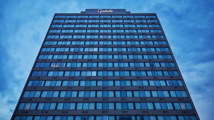 Graduate by Hilton Lincoln Exterior