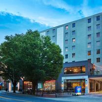 Graduate by Hilton Charlottesville