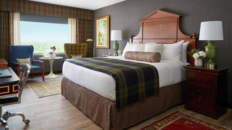 Graduate by Hilton Ann Arbor Room