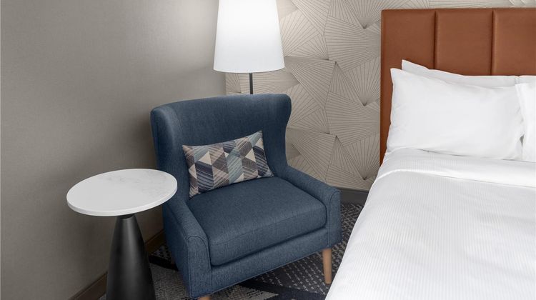 DoubleTree by Hilton Dayton Fairborn Room