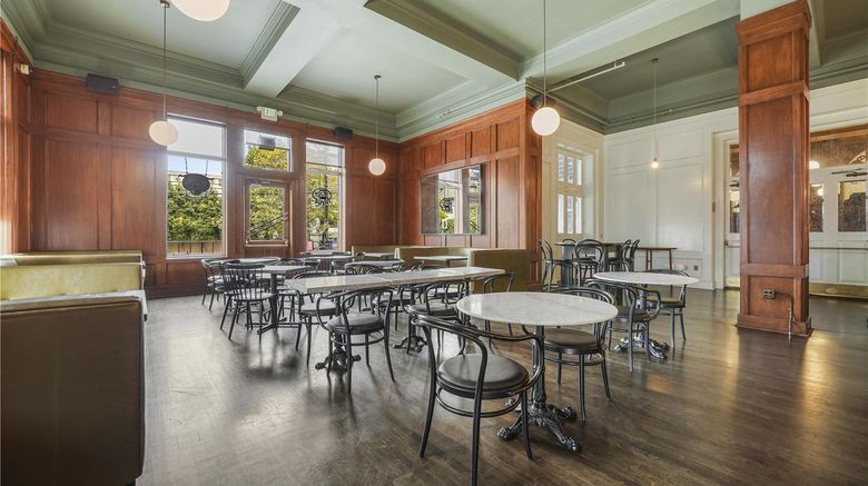<b>Graduate by Hilton Berkeley Restaurant</b>. Images powered by <a href="https://iceportal.shijigroup.com/" title="IcePortal" target="_blank">IcePortal</a>.
