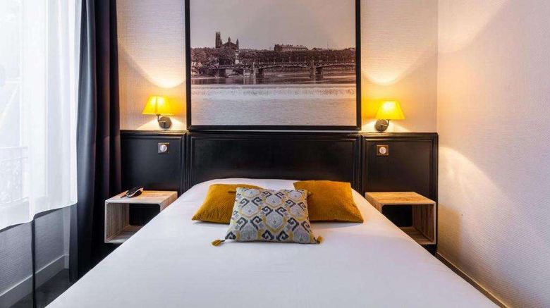 <b>Hotel de France Room</b>. Images powered by <a href="https://iceportal.shijigroup.com/" title="IcePortal" target="_blank">IcePortal</a>.