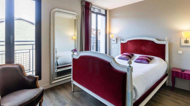 Hotel de France Room