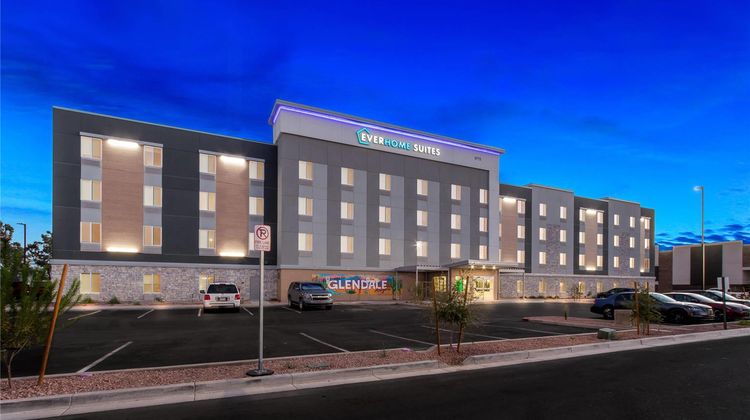 Everhome Suites Glendale Exterior