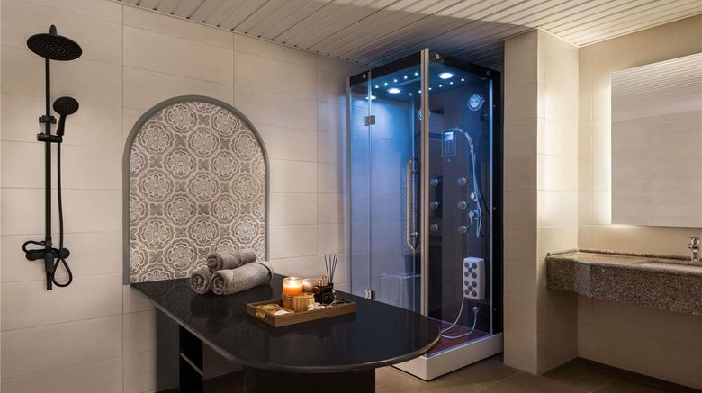 <b>Mercure Muscat Spa</b>. Images powered by <a href="https://iceportal.shijigroup.com/" title="IcePortal" target="_blank">IcePortal</a>.