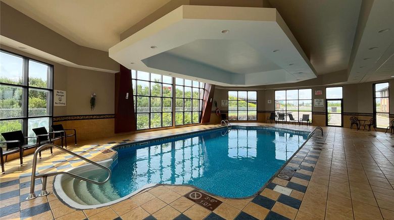 <b>Quality Inn St Jean-Sur-Richelieu Pool</b>. Images powered by <a href="https://iceportal.shijigroup.com/" title="IcePortal" target="_blank">IcePortal</a>.