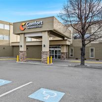 Yellowstone Park Inn and Suites