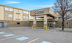 Yellowstone Park Inn and Suites