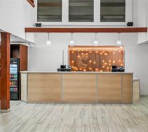 Yellowstone Park Inn and Suites Lobby