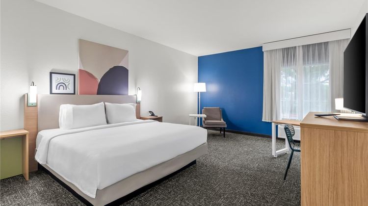 Spark by Hilton Missouri City Room