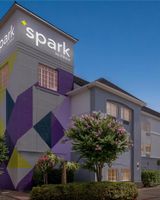 Spark by Hilton Missouri City