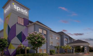Spark by Hilton Missouri City