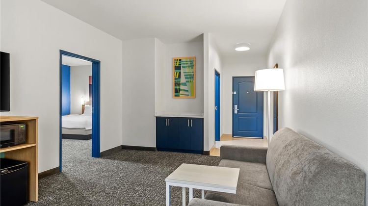 Spark by Hilton Missouri City Room