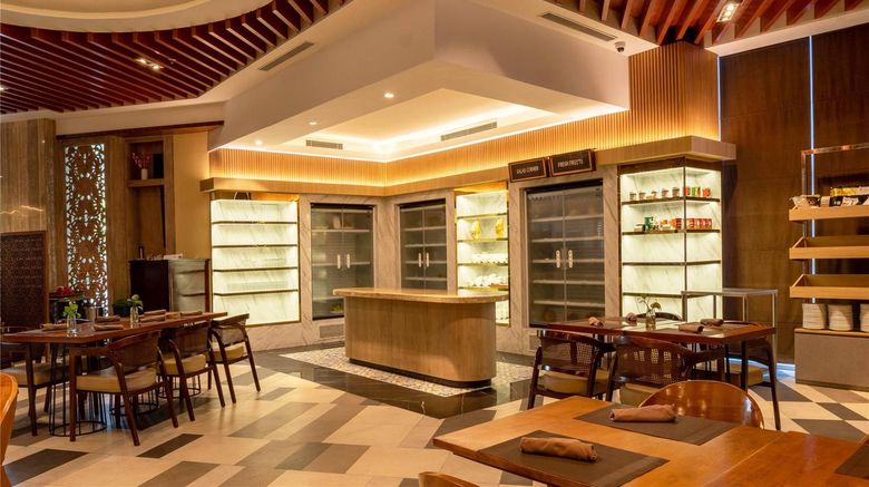 <b>Wyndham Panbil Batam Restaurant</b>. Images powered by <a href="https://iceportal.shijigroup.com/" title="IcePortal" target="_blank">IcePortal</a>.