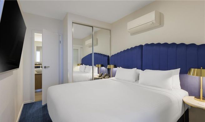 The Jazz Corner Hotel Room