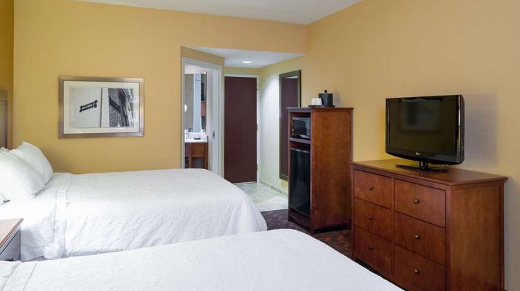 Hampton Inn Carlisle Room