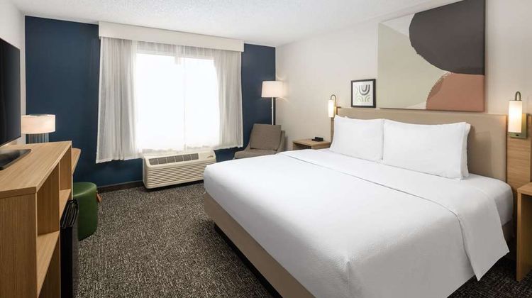 Spark by Hilton Salt Lake City Airport Room