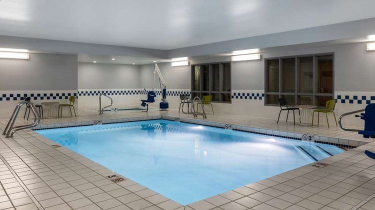 Spark by Hilton Salt Lake City Airport Pool