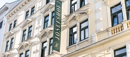 Hotel Josefshof Exterior