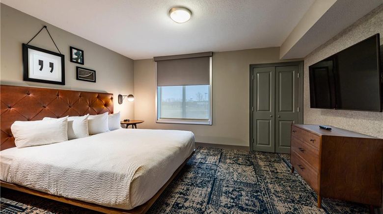 <b>Radisson Hotel Fairview Heights-St.Louis Suite</b>. Images powered by <a href="https://iceportal.shijigroup.com/" title="IcePortal" target="_blank">IcePortal</a>.