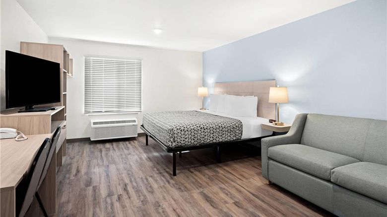 <b>Woodspring Suites Billings Room</b>. Images powered by <a href="https://iceportal.shijigroup.com/" title="IcePortal" target="_blank">IcePortal</a>.