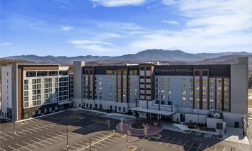 Embassy Suites Pigeon Forge