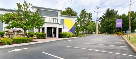 Spark by Hilton Hummelstown Hershey Exterior