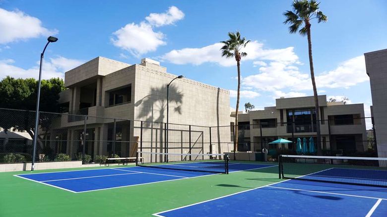 <b>Arizona Biltmore, LXR Hotels & Resorts Recreation</b>. Images powered by <a href="https://iceportal.shijigroup.com/" title="IcePortal" target="_blank">IcePortal</a>.
