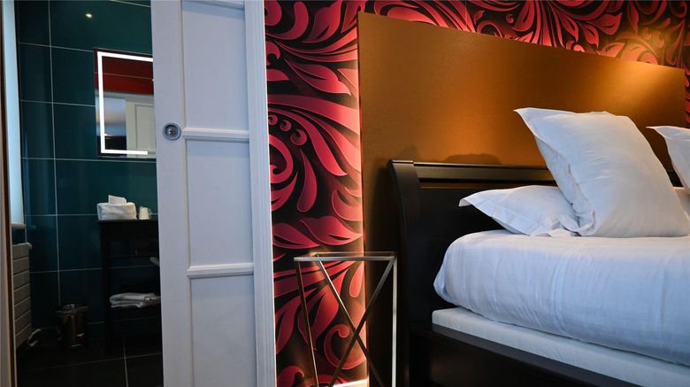 <b>Hotel Borel Room</b>. Images powered by <a href="https://iceportal.shijigroup.com/" title="IcePortal" target="_blank">IcePortal</a>.