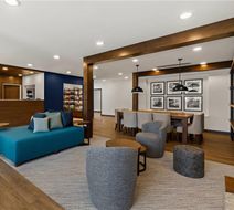 Everhome Suites Temecula Lobby
