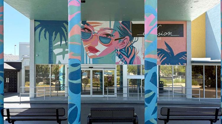 enVision Hotel Miami International Arpt Exterior