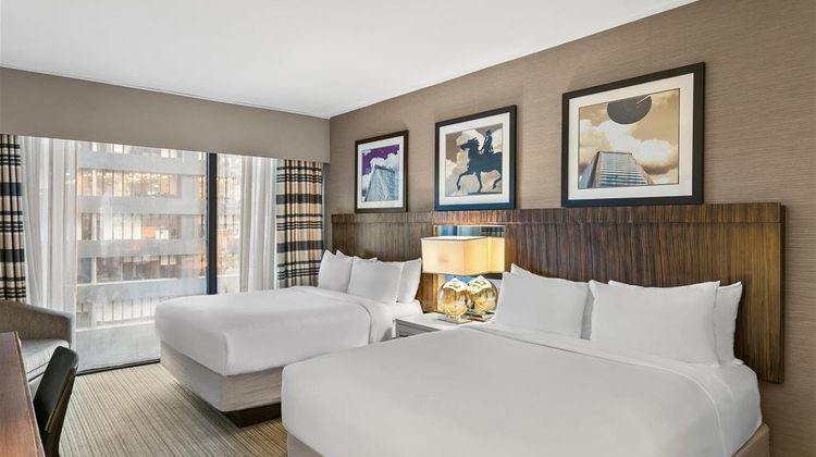 Sonesta Hotel Baltimore Inner Harbor Room