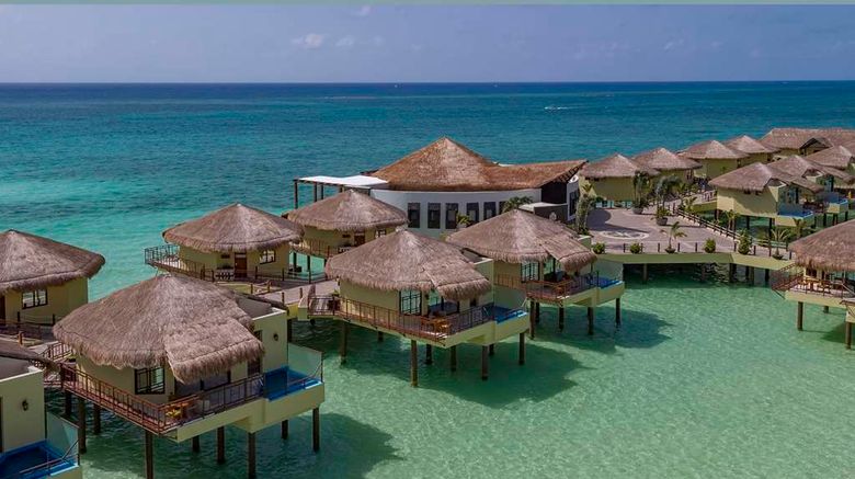<b>Palafitos Overwater Bungalows Exterior</b>. Images powered by <a href="https://iceportal.shijigroup.com/" title="IcePortal" target="_blank">IcePortal</a>.