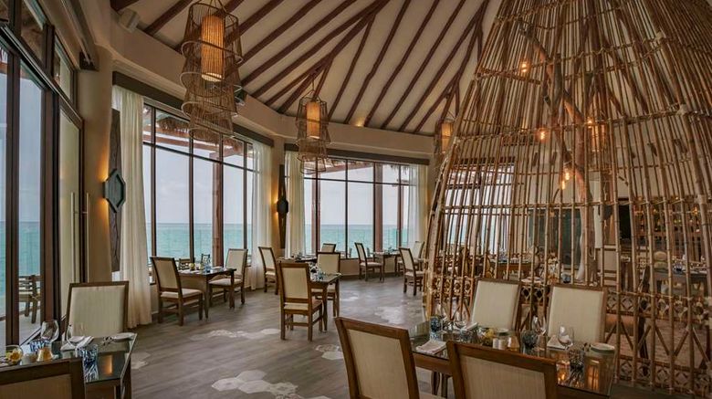 <b>Palafitos Overwater Bungalows Restaurant</b>. Images powered by <a href="https://iceportal.shijigroup.com/" title="IcePortal" target="_blank">IcePortal</a>.