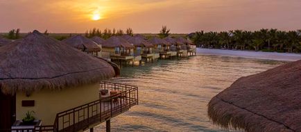 Palafitos Overwater Bungalows Exterior