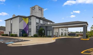Spark by Hilton-Southpoint