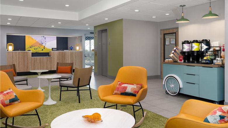 <b>Spark by Hilton Lancaster Lobby</b>. Images powered by <a href="https://iceportal.shijigroup.com/" title="IcePortal" target="_blank">IcePortal</a>.