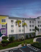 Spark by Hilton Miami Doral